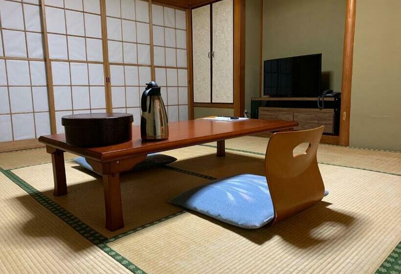 غرفة قياسية, Manten No Hoshi