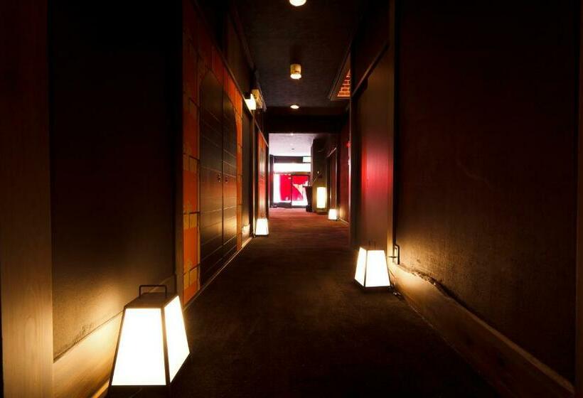 غرفة قياسية مطلة على الجبل, Manten No Hoshi