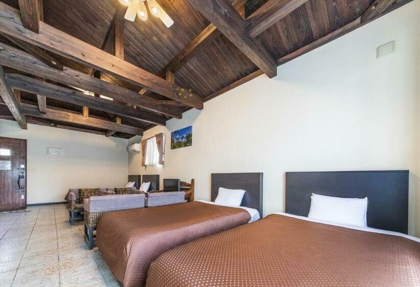 شقة غرفة واحدة, Nagura Village