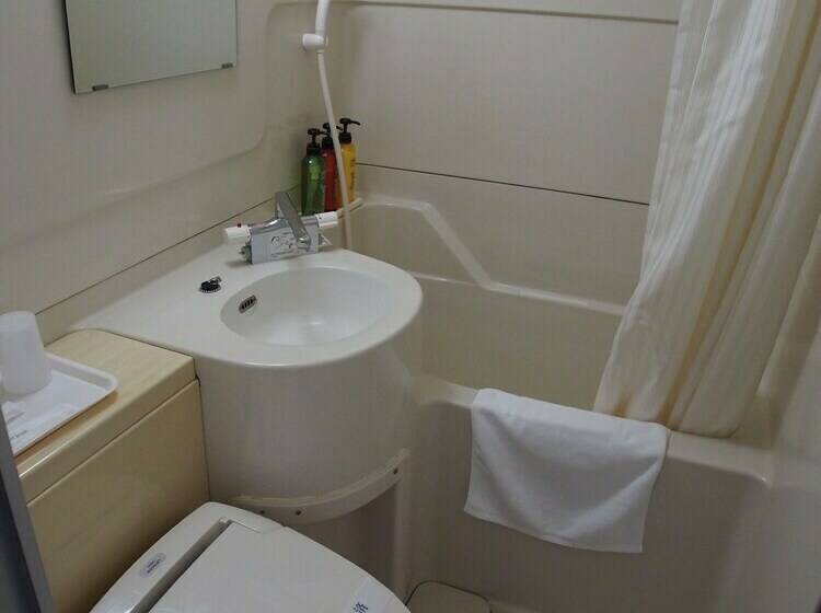 חדר סטנדרט, Redent Ito