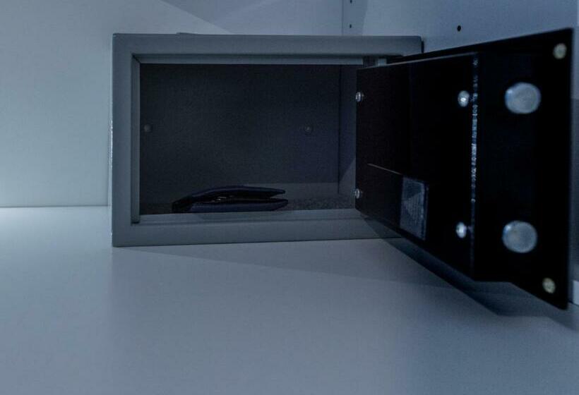 Номер Стандарт, Scigliano