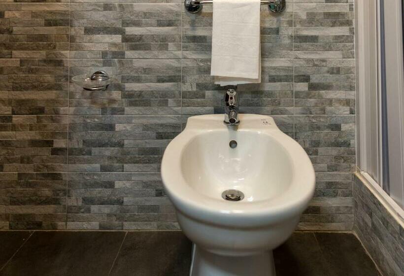 Номер Стандарт, Scigliano