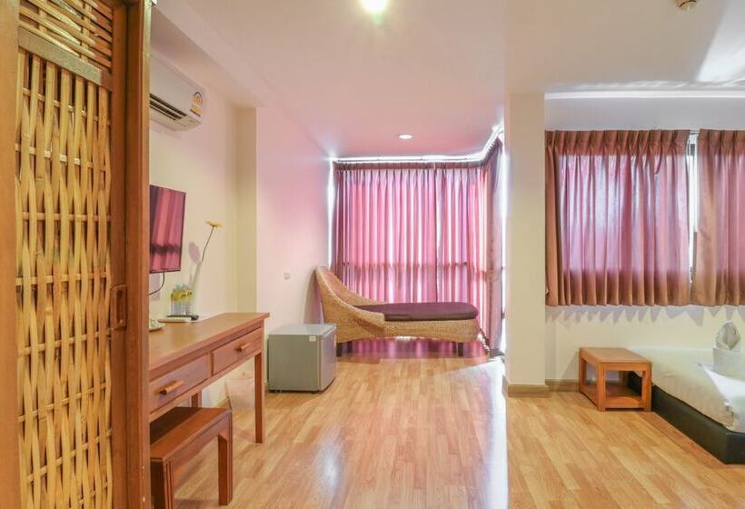 标准间, Zak Residence