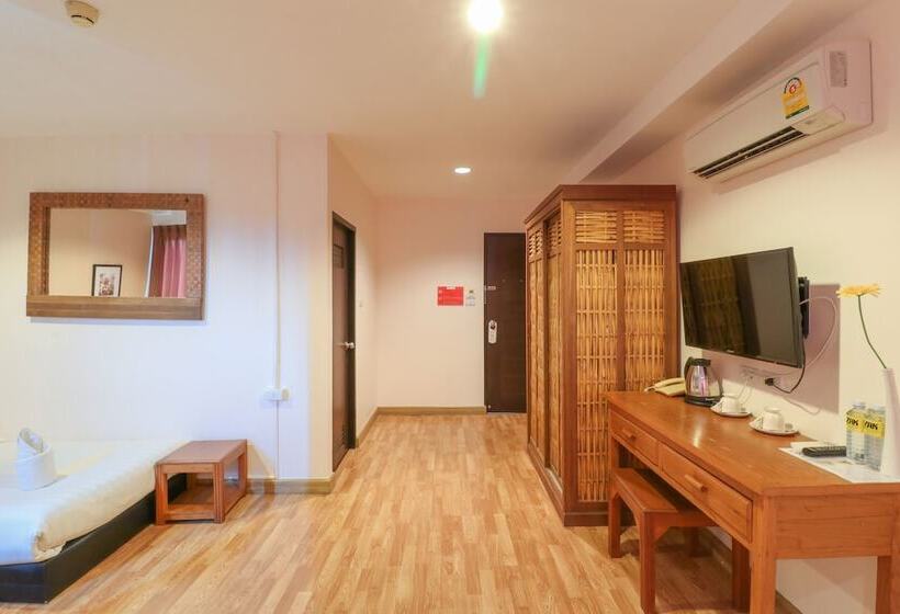 标准间, Zak Residence