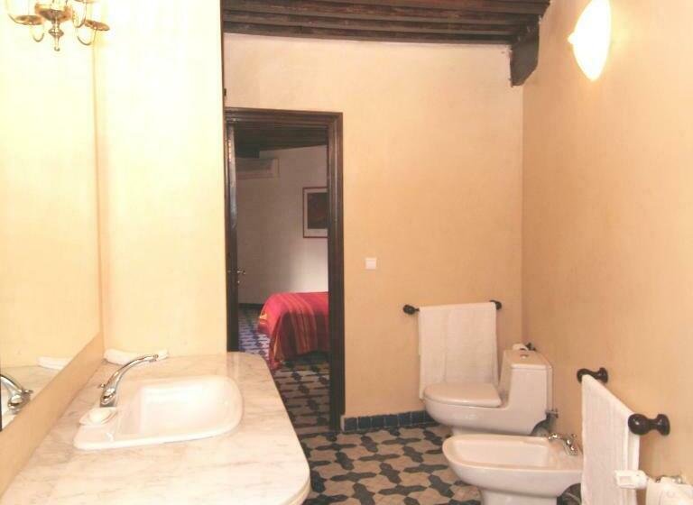 标准间, Riad Misbah