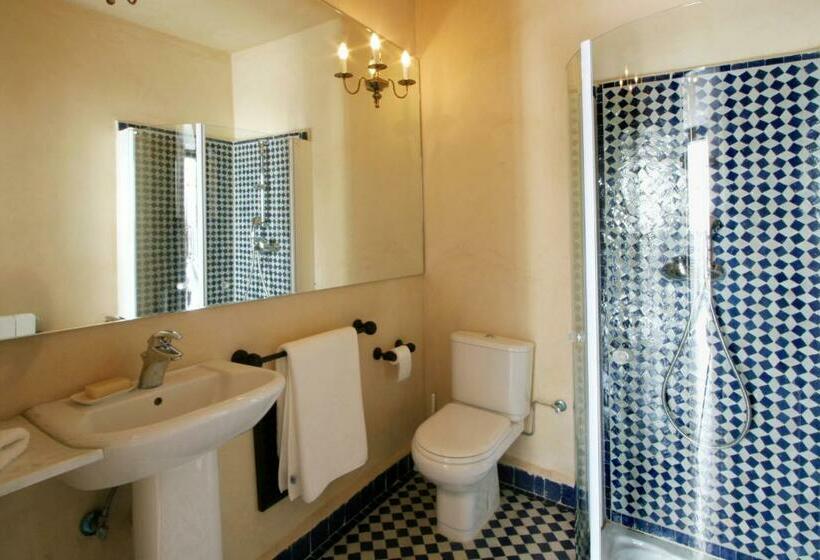 标准间, Riad Misbah