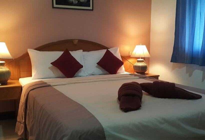 Номер Superior, Silla Patong Hostel