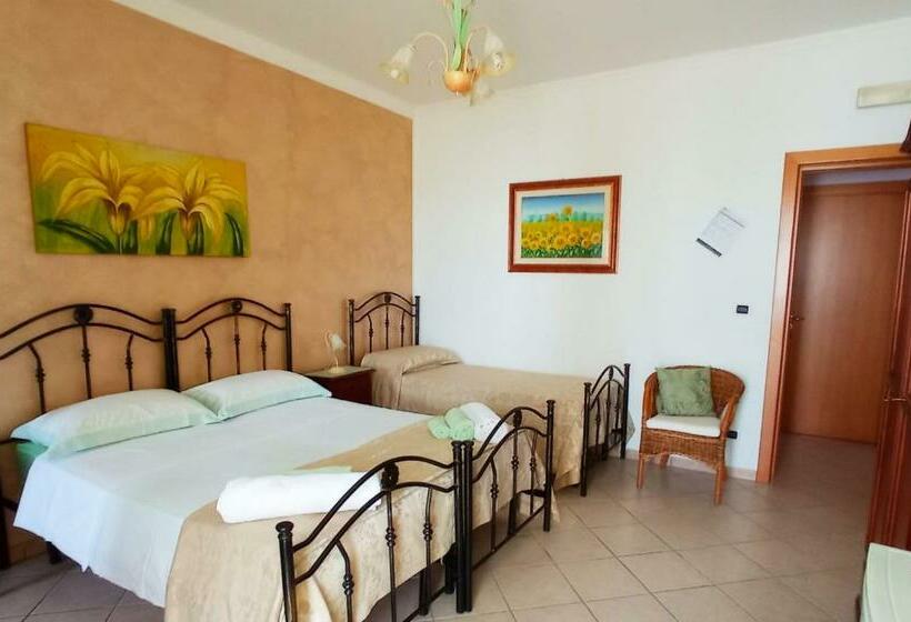 Трехместный Номер Deluxe, Bed And Breakfast La Guglia Nel Salento