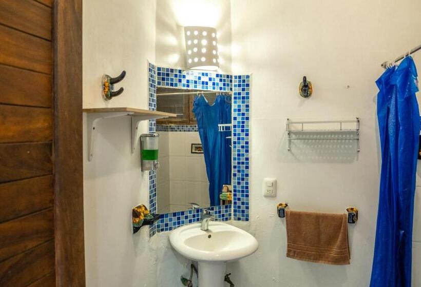 بانگلوی لوکس, Casa Mazunte Tierra Viva