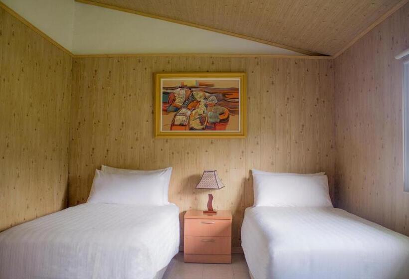 スタンダードルーム, Forest Crest Nature Hotel And Resort Powered By Aston