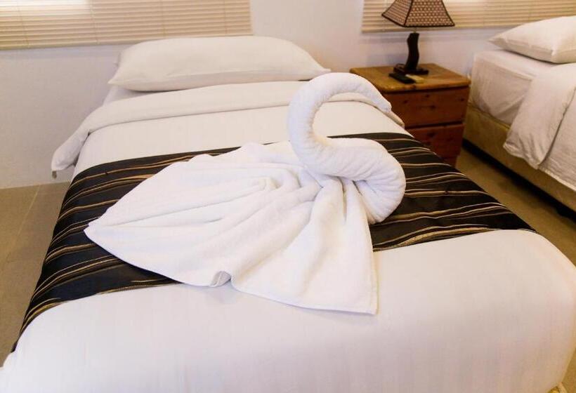 スタンダードルーム, Forest Crest Nature Hotel And Resort Powered By Aston