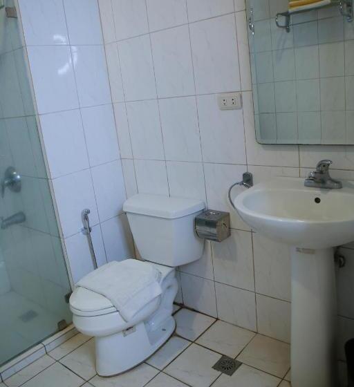 プレミアムルーム, Forest Crest Nature Hotel And Resort Powered By Aston