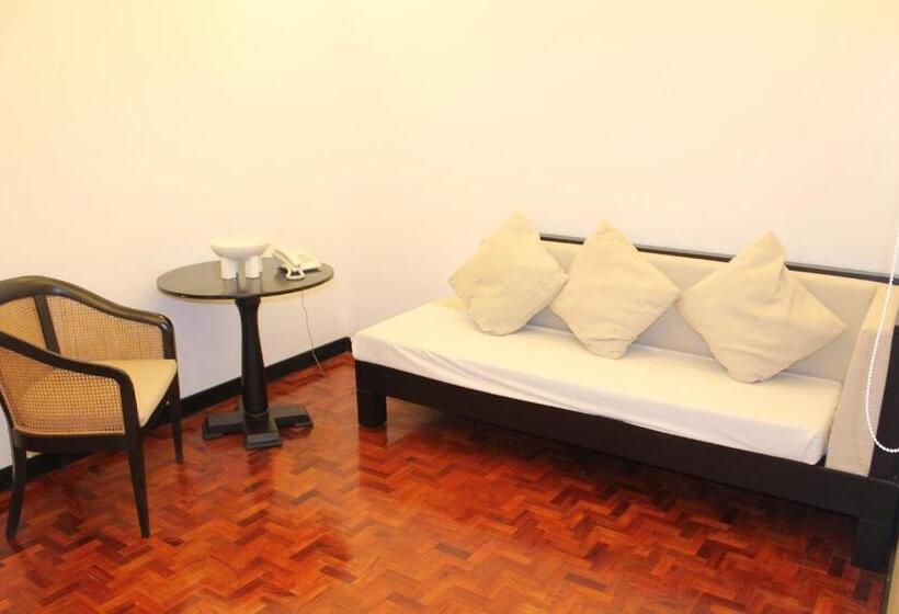 プレミアムルーム, Forest Crest Nature Hotel And Resort Powered By Aston