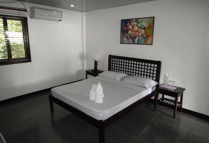 اتاق لوکس, Balay Tuko Garden Inn