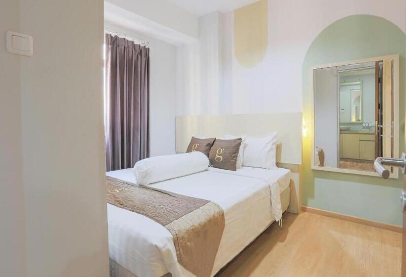 Camera Familiare, Gunawangsa Manyar