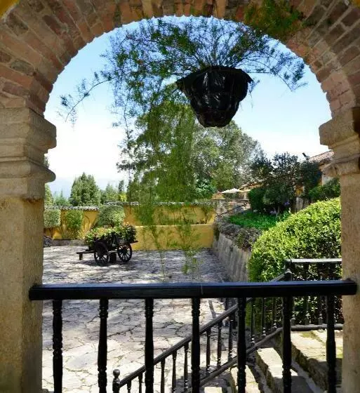 スタンダードトリプルルーム, Hacienda El Salitre