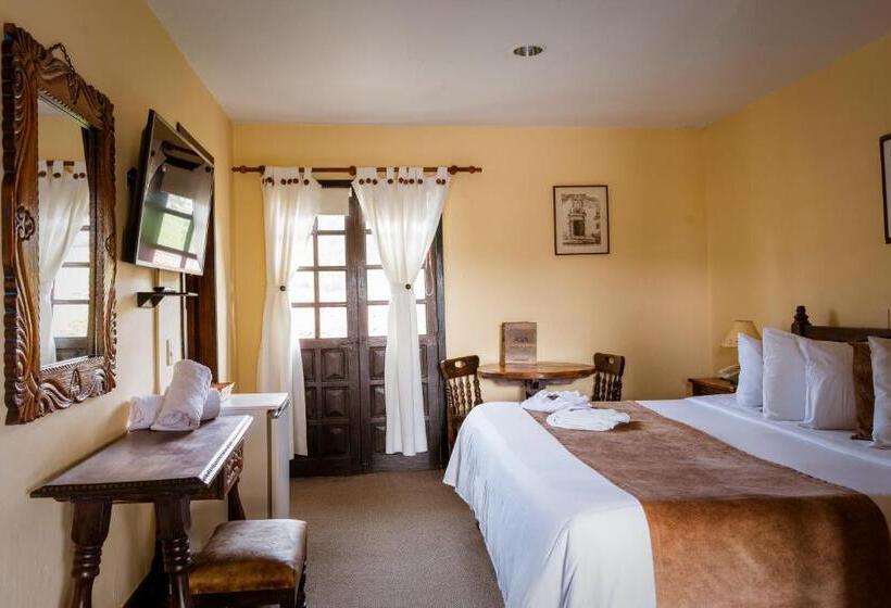 غرفة قياسية, Hacienda El Salitre