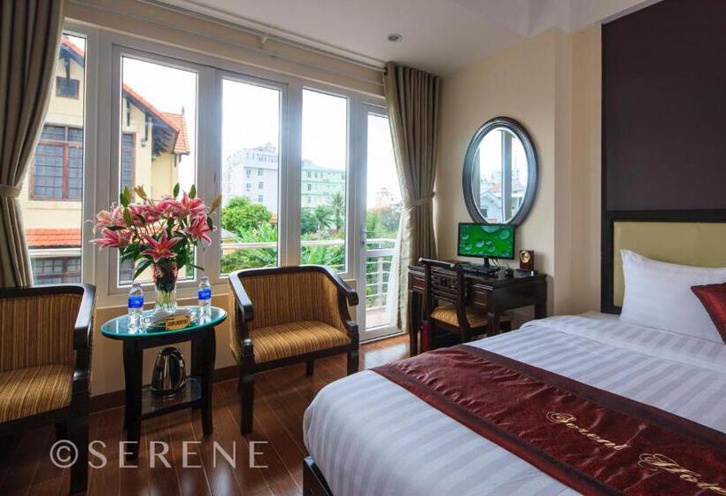 اتاق خانوادگی, Hue Serene Palace