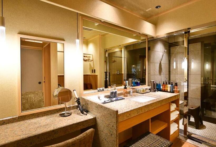 Номер Deluxe, Kyo Yunohana Resort Suisen