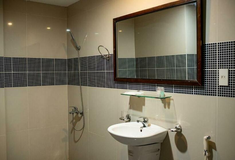 اتاق استاندارد, Song Tien