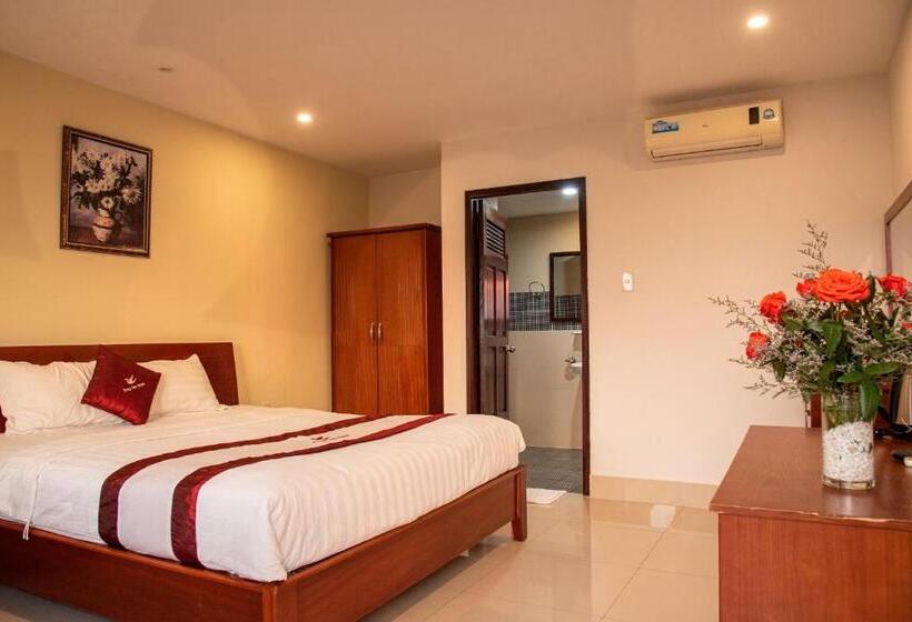 اتاق استاندارد با بالکن, Song Tien