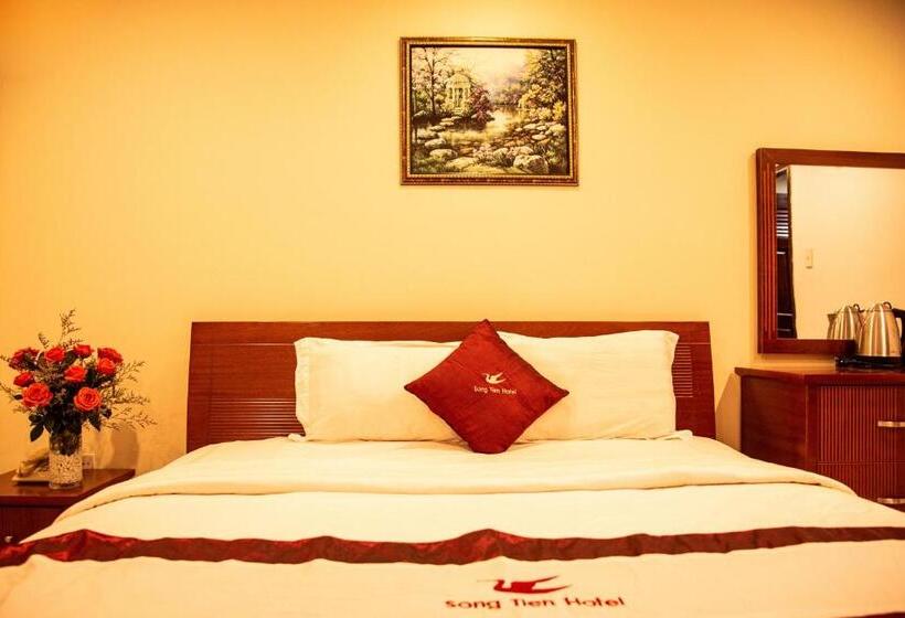 اتاق استاندارد با بالکن, Song Tien