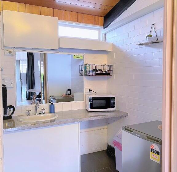 סוויטה משפחתית, Jetty Motel The Entrance