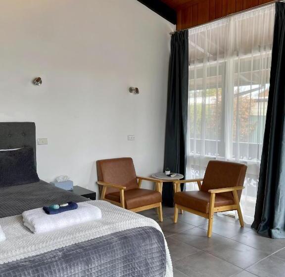 חדר סטנדרט נוף לאגם, Jetty Motel The Entrance