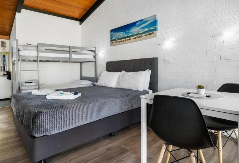 חדר משפחתי, Jetty Motel The Entrance