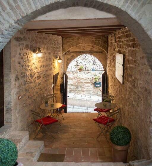 استودیوی استاندارد, Appartamenti San Francesco Spello