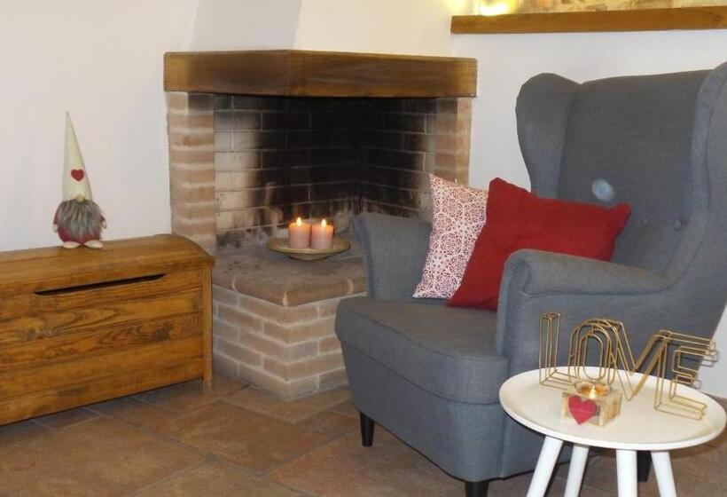 Студия Стандарт, Appartamenti San Francesco Spello