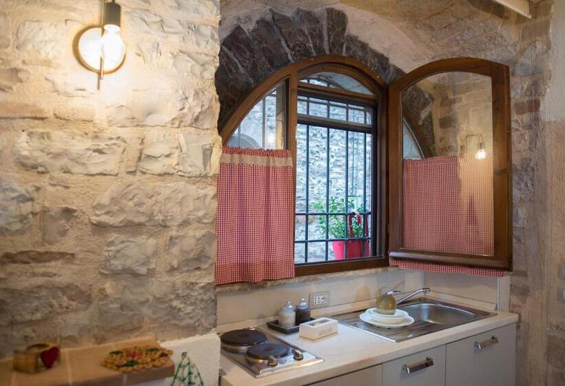 Студия Стандарт, Appartamenti San Francesco Spello