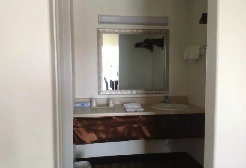 デラックスルーム, America Inn & Suites
