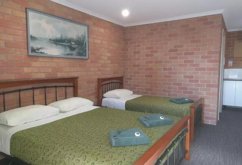 スーペリアールーム, Travellers Inn Kaniva