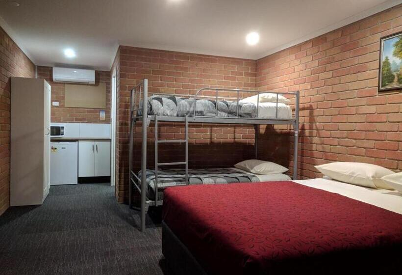 חדר משפתחתי סופריור, Travellers Inn Kaniva