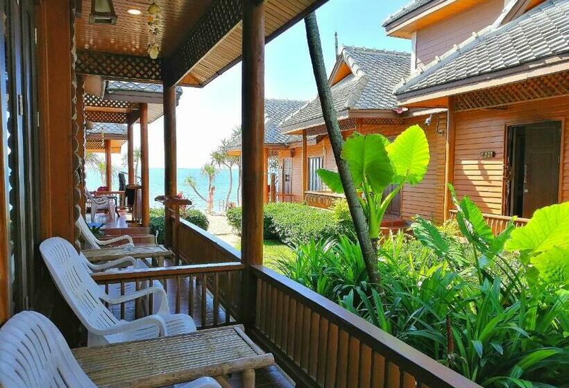 Quarto Deluxe, Baan Pakgasri Hideaway
