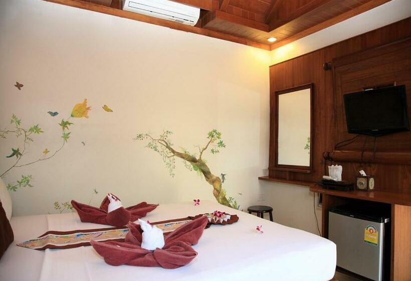 Quarto Estandar, Baan Pakgasri Hideaway