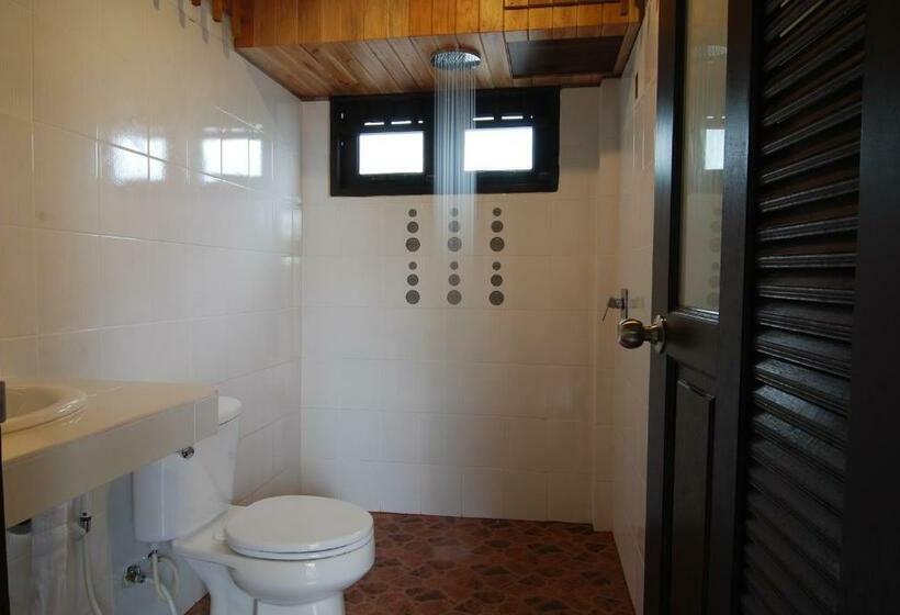 Quarto Deluxe, Baan Pakgasri Hideaway