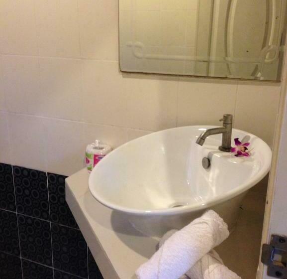 Quarto Estandar, Baan Pakgasri Hideaway