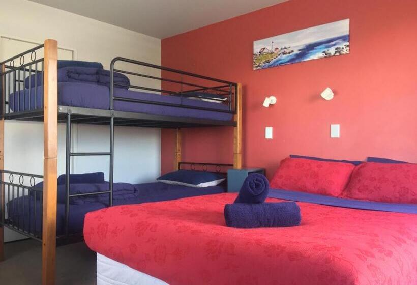 スタンダードルーム, Dusky Lodge