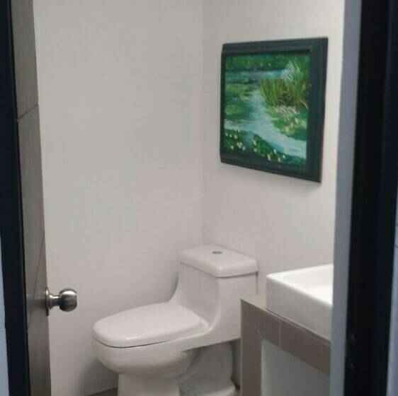 Superior Lejlighed 3 Soveværelser, Hostel Only 4 You