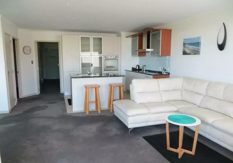 庭の見える１ベッドルームアパートメント, Cutterscove Resort Apartments