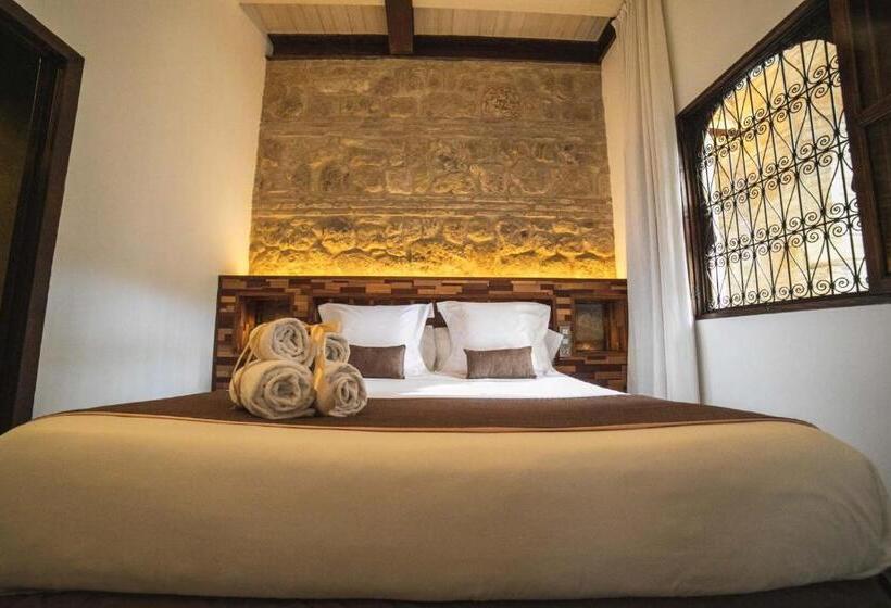 اتاق لوکس, Boutique Patio Del Posadero