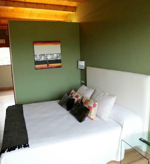 חדר סטנדרט, Araz