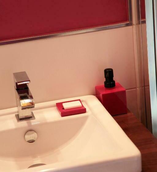 חדר סטנדרט, Araz