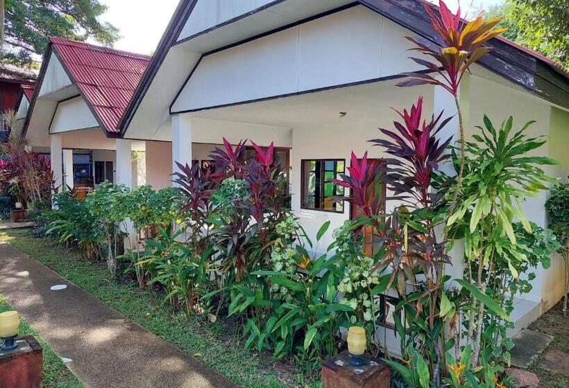 エコノミールーム, Fullmoon House Samui