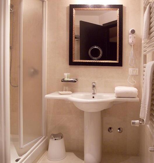 غرفة إقتصادية, La Torre