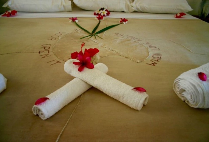 سوییت با چشم‌انداز دریا, Mawe Resort Watamu Boutique