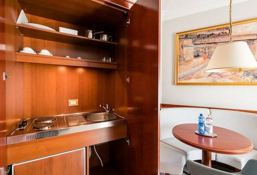 جناح عائلي, Mediterranee Family Hotel & Spa