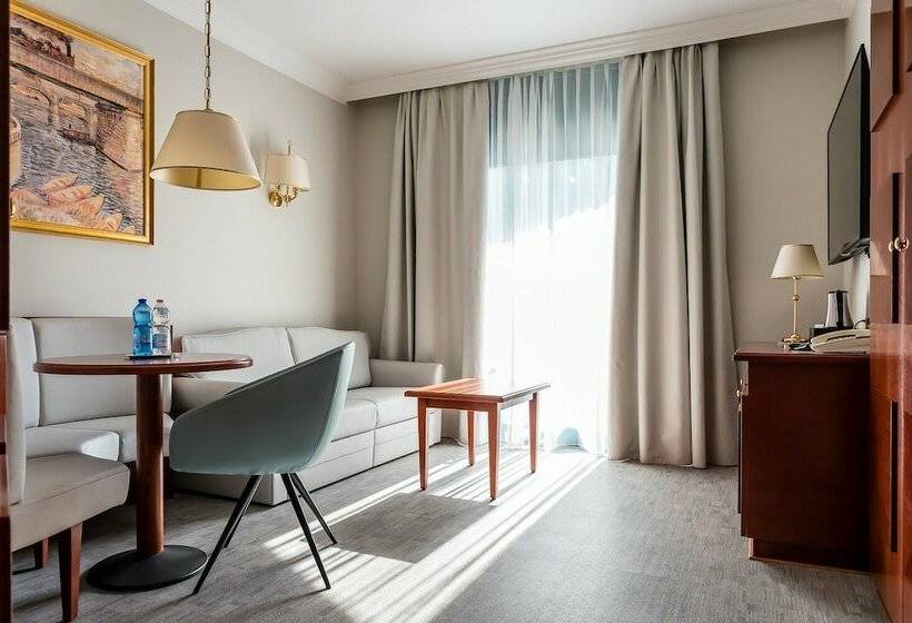 جناح عائلي, Mediterranee Family Hotel & Spa